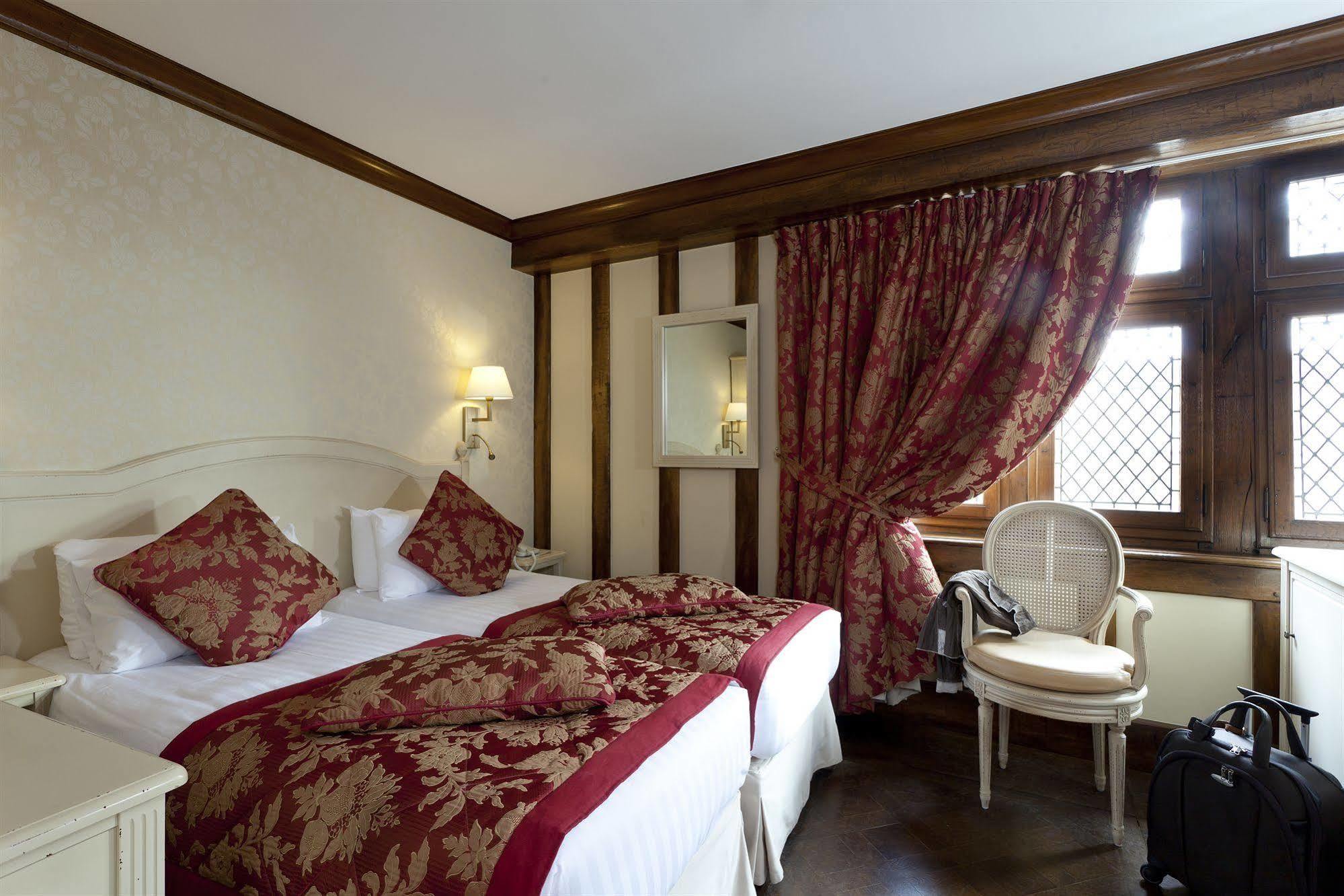 Auberge Saint Pierre Mont-Saint-Michel Kültér fotó